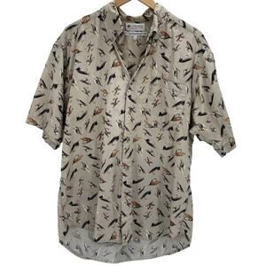 Columbia Sportswear Shirt Mens Large Button Up Collared Shirt Fishing Lure Print